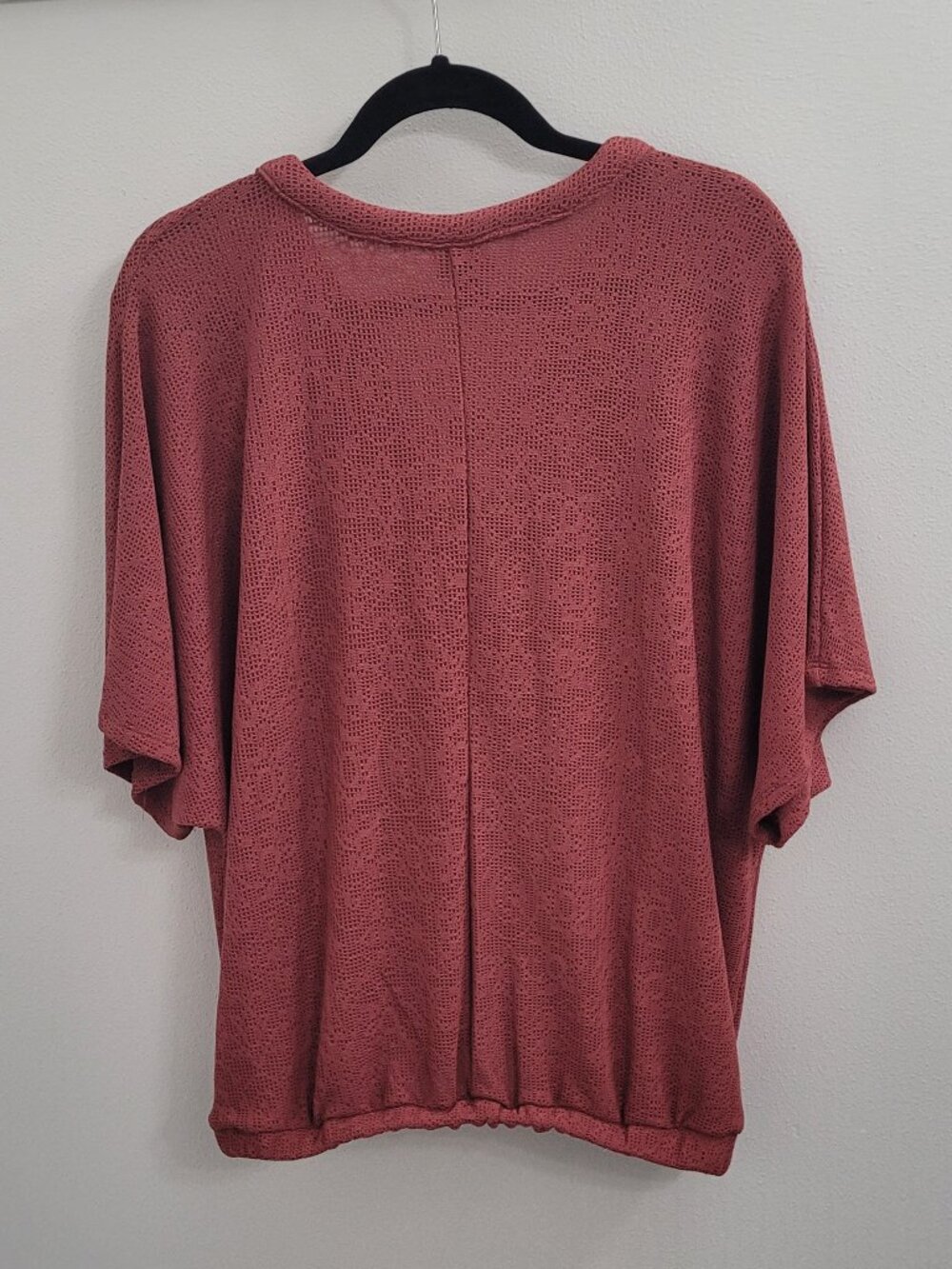Daytrip Women's Rosewood Short Sleeve Dolman Top Size Large NWT - Picture 4 of 5